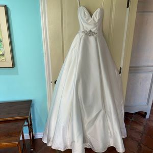 Wedding/Debutant dress